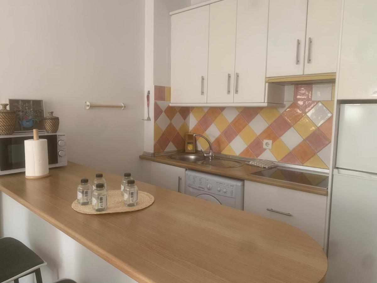 Apartament Tiyoweh *